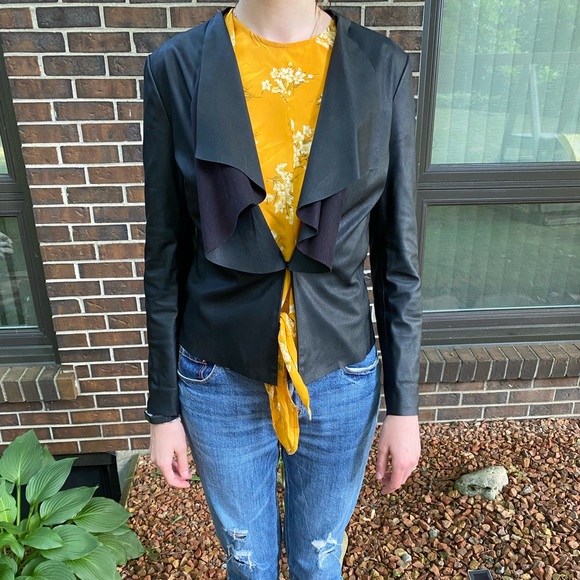🧥 Fluted Faux Leather Jacket 💕 3 items for $20💕 - Picture 1 of 4